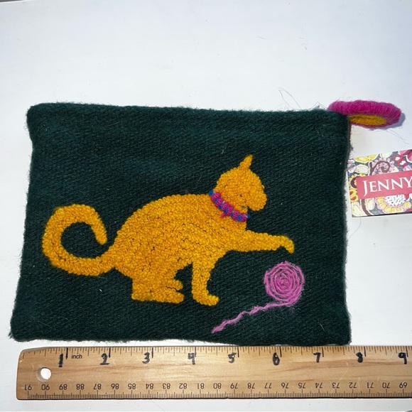 Jenny Krauss Cat with Yarn Ball Zip Up Clutch Pouch Green Yellow and Pink NWT - Picture 4 of 8